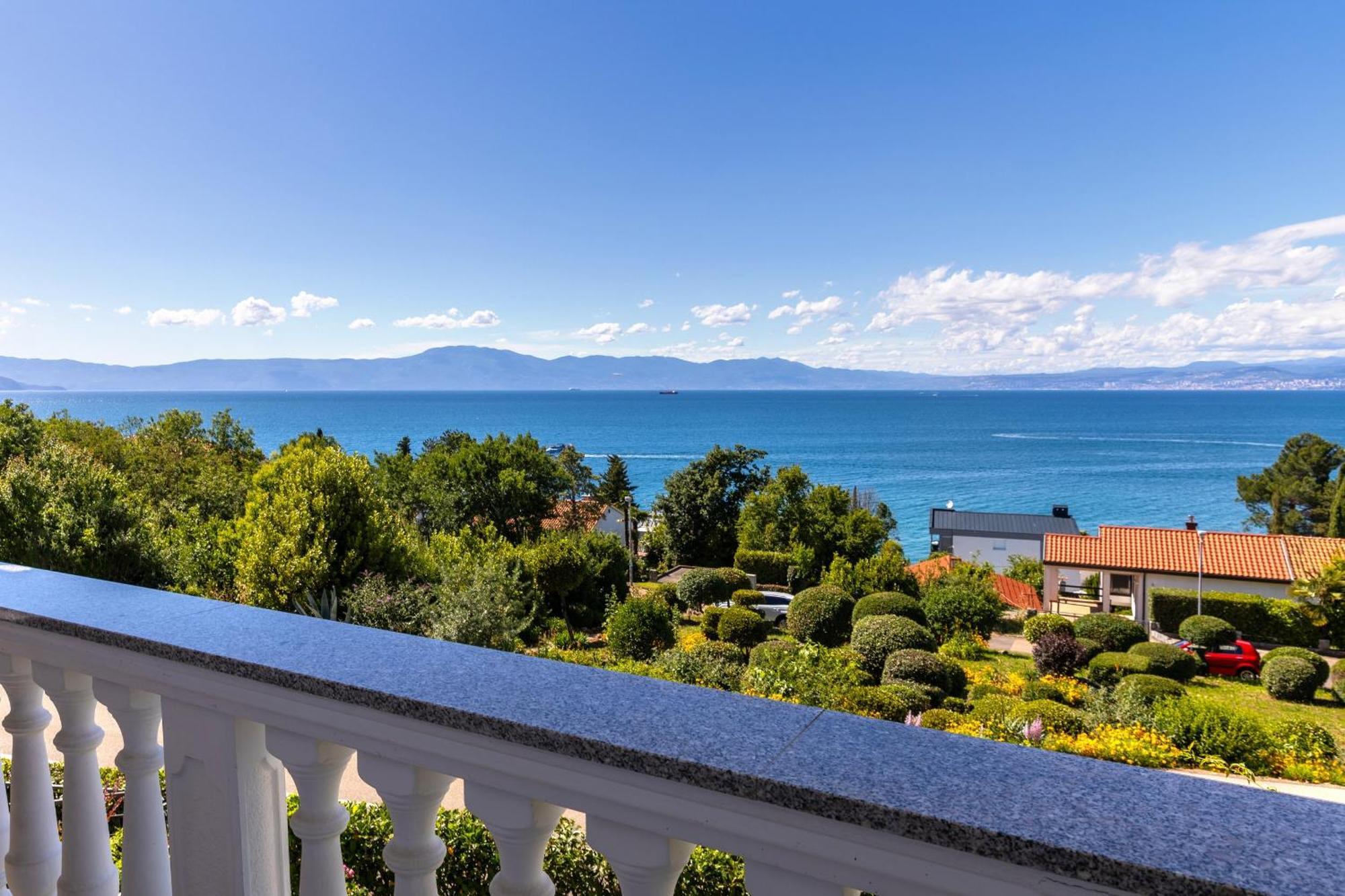 Apartments By The Sea Njivice, Krk - 5296 Exterior photo